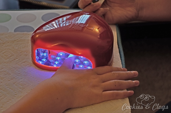 DIY At-Home Gel Polish Manicure - tutorial using Nailuv kit and LED light #nailart