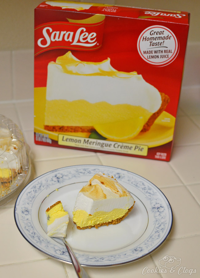 Sara Lee Desserts frozen Lemon Meringue Créme Pie Dessert #SLSweetTreats