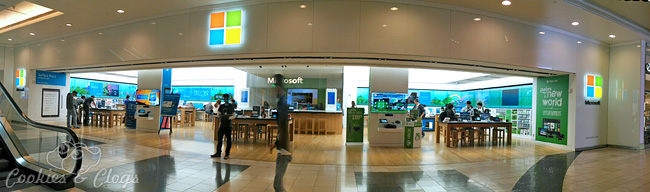Microsoft Store tour feat. YouthSpark summer camps and discounts for grads #SmartHappensHere