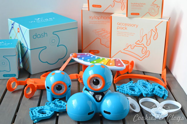 Dash and Dot Robots Review - The Maker Mom