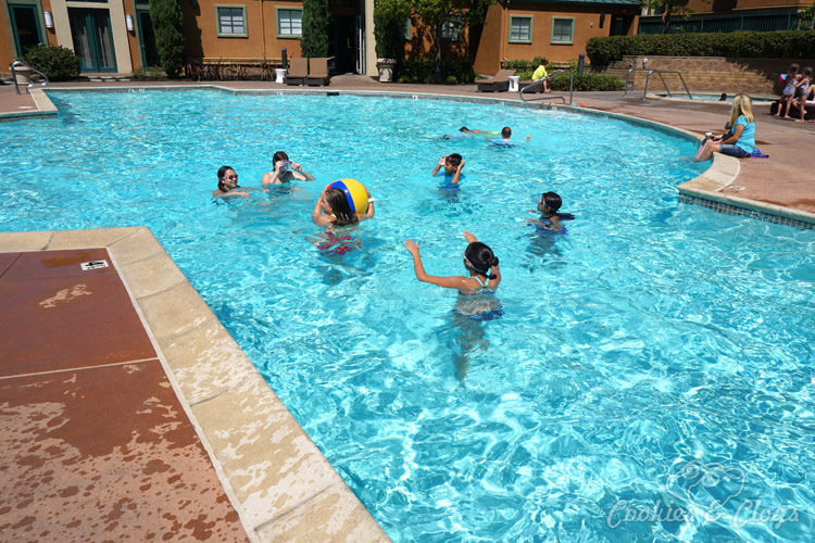Shopping | Special Events | Party Ideas | Want to throw a last-minute end of summer pool party for the kids? Here are three simple tips to keep your event stress-free and within budget.