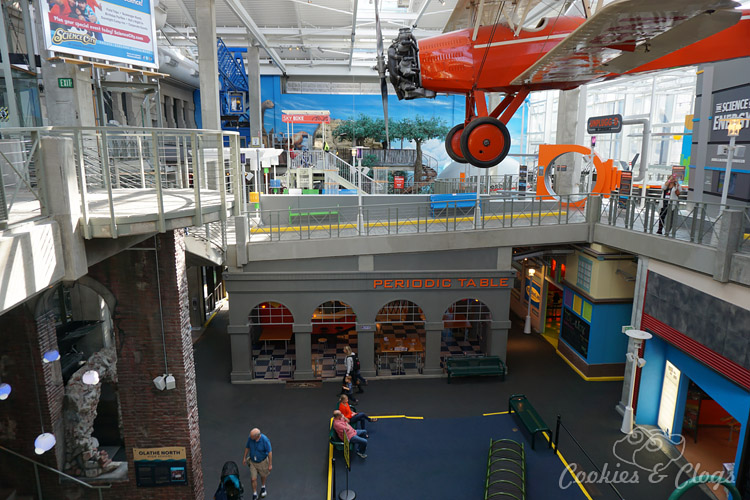 Travel | Missouri | I had no idea Kansas City, MO was such a great place to take your family on vacation. Here are 12 things to do with kids that we were able to same during our last trip – Science City at Union Station.
