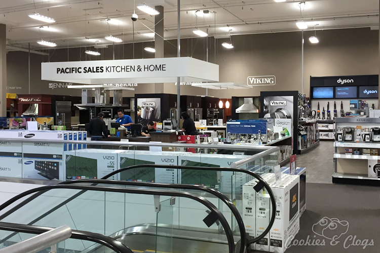 Technology | Best Buy has put in a ton of funding to renovate and update many of its San Francisco Bay Area stores. See how the displays and variety are better than ever. Here’s the location on Santana row in San Jose, CA.