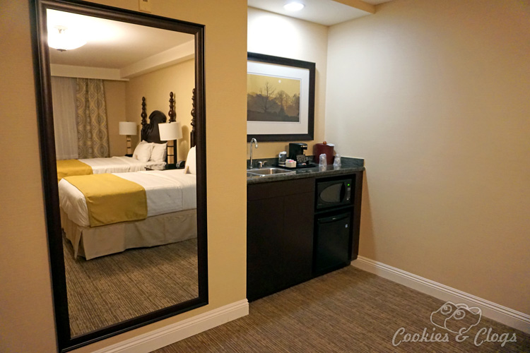 Hotels | Ayres Suites Ontario Mills Mall in Ontario, CA is a quiet and convenient hotel for short stays in Southern California. It’s a bit dated but the prices are reasonable.