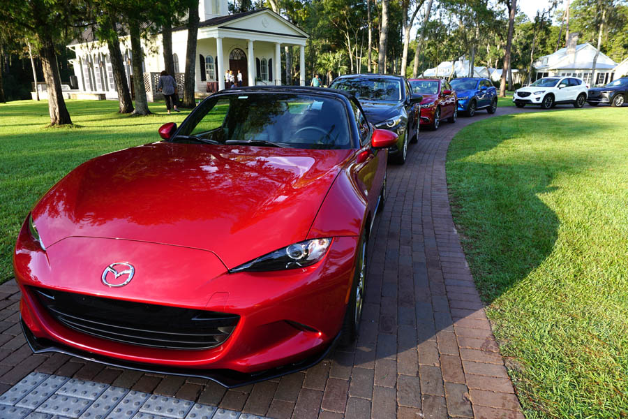Cookies & Clogs | Travel | Cars | Check out a few things to do and places to eat in Bluffton and Hilton Head Island in South Carolina. Together with Mazda, I explored the area and learned a thing or two about the vehicles in the process.