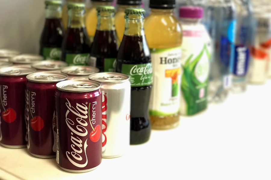 Cookies & Clogs | I recently join in a Coca-Cola bottling plant tour at the facilities in San Leandro, CA. See how bottles are made & how raw ingredients turn into your favorite beverages.
