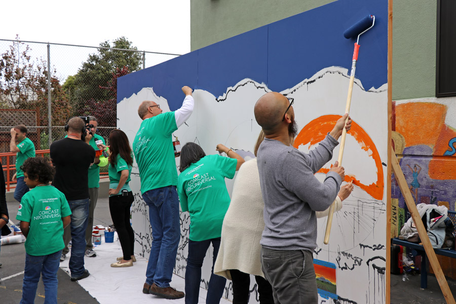 Cookies & Clogs | 2017 Comcast Cares Day at Sutro Elementary in San Francisco, CA + interview with David L. Cohen. Local community project also brings attention to Asian Pacific American Heritage Month. Mural with Dave Young Kim