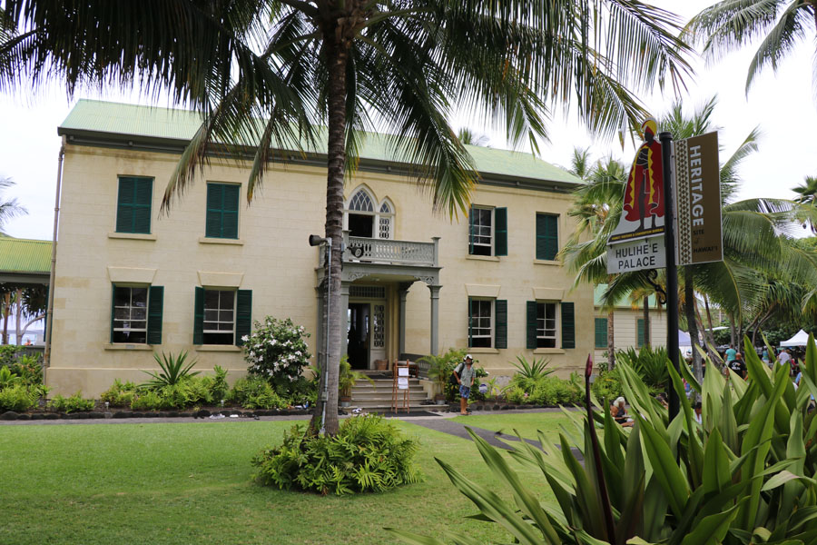 Things to do on the Big Island of Hawaii | Hulihe’e Palace in Kona