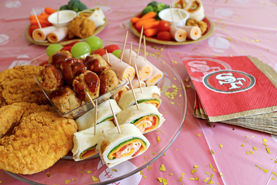 Football | Cheer for the NFL 49ers with these easy gluten free Game Day snacks and enter to win prizes at Find Your Fandom.
