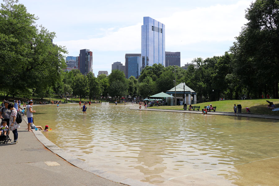Family travel tips for visiting the Boston Freedom Trail in Boston, Massachusetts with historic sites - Boston common water feature