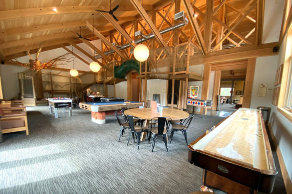Rush Creek Lodge in Groveland, CA near Yosemite National Park Indoor Game Room